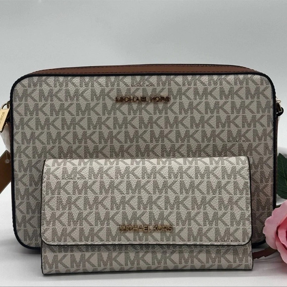 Michael Kors Large EW Crossbody Bag & Large Trifold Wallet Brown | BUNDLE DEAL - Picture 3 of 13